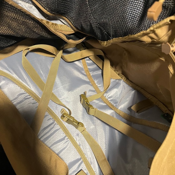 Condor backpack - Picture 11 of 11